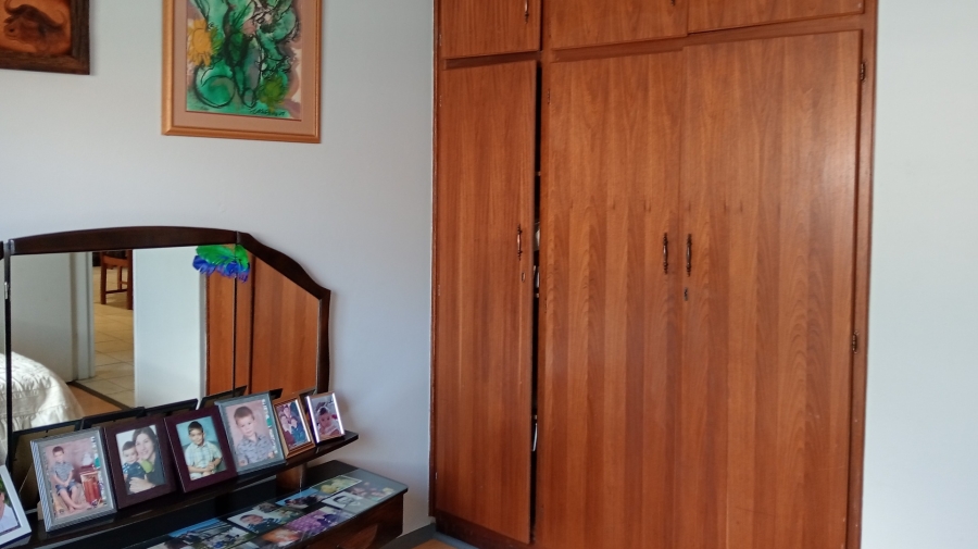 3 Bedroom Property for Sale in Langenhovenpark Free State
